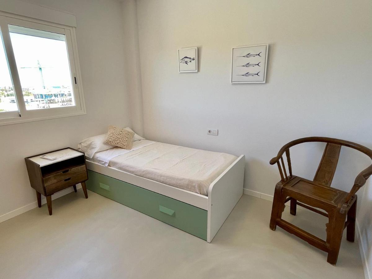 Apartment Beautiful With Pool Near The *